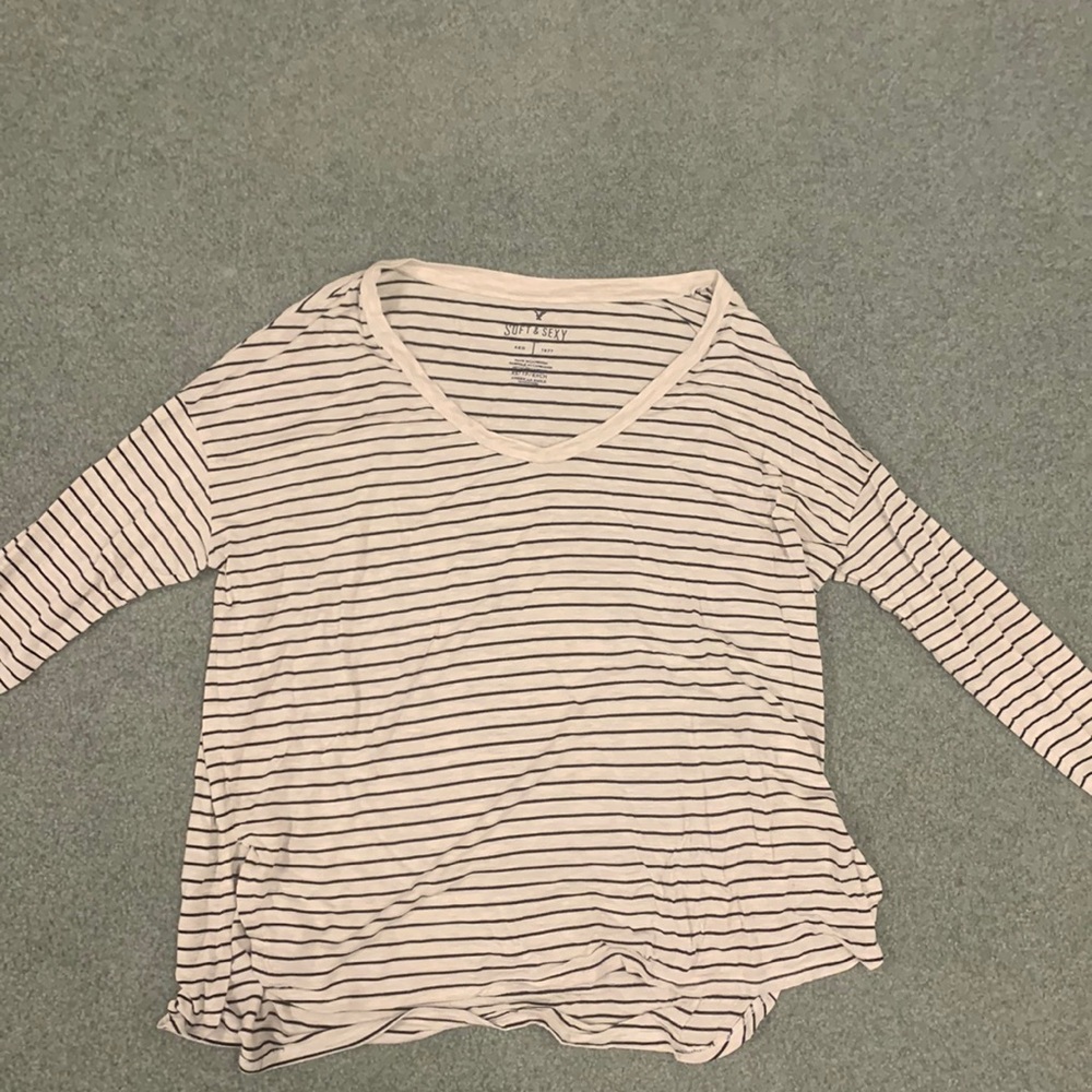 American Eagle Long Sleeve